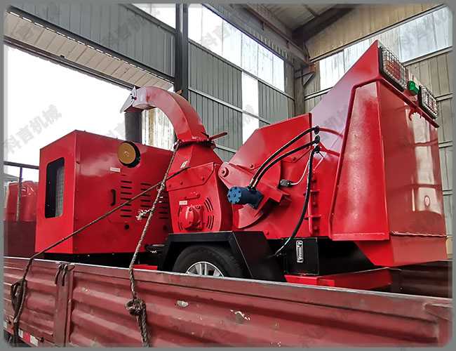 云南客戶訂購1000型智能進料樹枝粉碎機